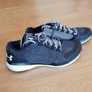 Under Armour Sneakers